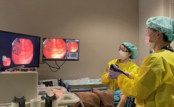 圖5 : 利用人工智慧來進行內視鏡影像進行大腸鏡檢查分析(source:日本國家癌癥中心中央醫院)