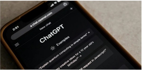 圖一 : ChatGPT需耗用大量的GPU運(yùn)算資源。